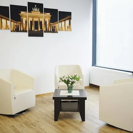 Christie Lägenhetshotell 3*