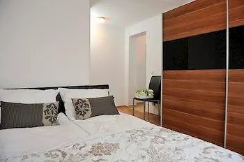 Christie Hotel apartamentowy