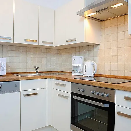 Christie מלון דירות 3*